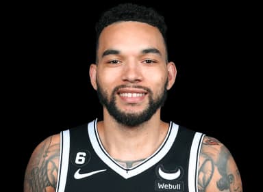 Chris Chiozza headshot