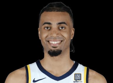 Jordan Nwora headshot