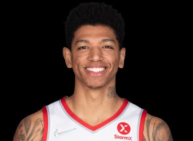 Didi Louzada headshot