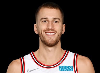 Matt Thomas headshot