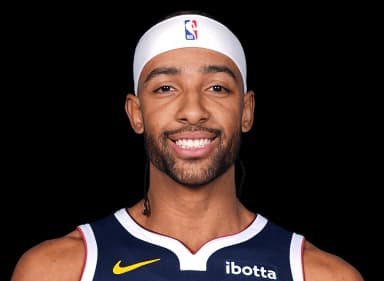 Zeke Nnaji headshot