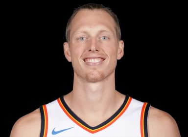 Kyle Singler headshot