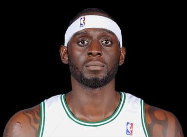 Darius Miles headshot