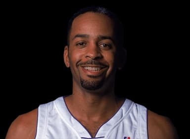 Dell Curry headshot