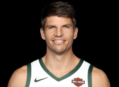 Kyle Korver headshot