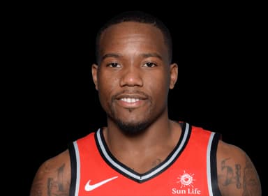 Kay Felder headshot