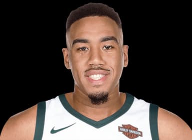 Bonzie Colson headshot