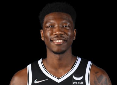 Devontae Cacok headshot