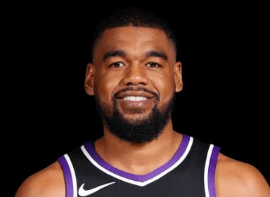 Mason Jones headshot