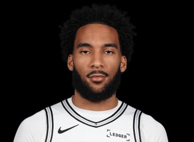 Julian Champagnie headshot