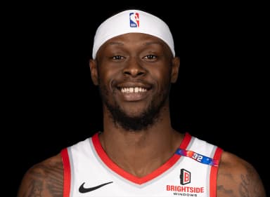 Taze Moore headshot