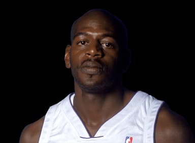 Keon Clark headshot
