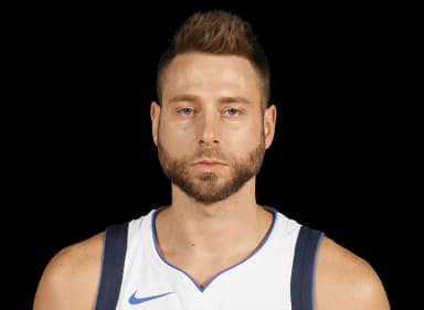 Josh McRoberts headshot