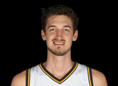 Tibor Pleiss headshot