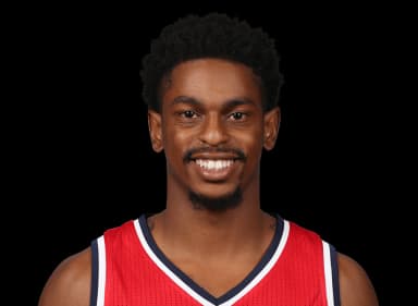 Casper Ware headshot