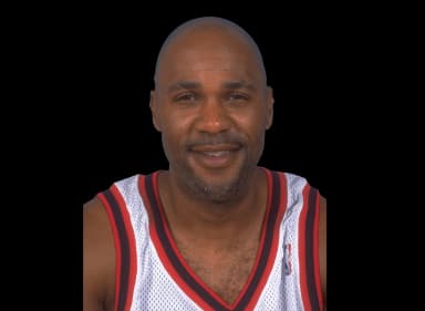 Mario Elie headshot